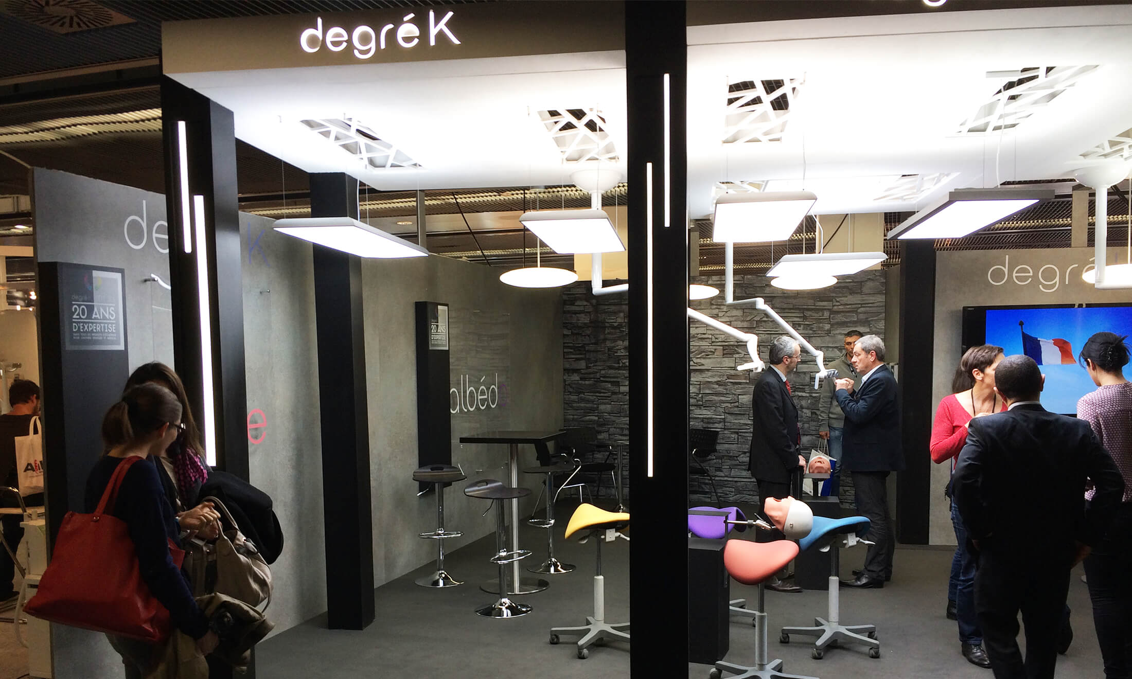 stand-degre-k